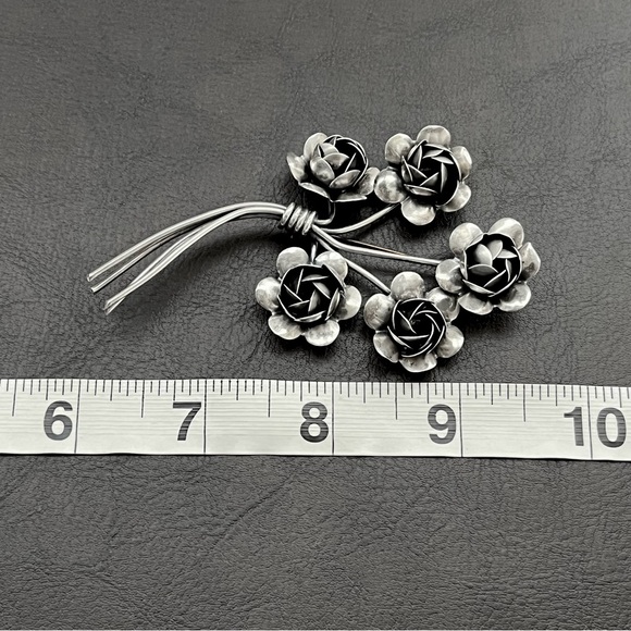 Vintage Coro Sterling Silver brooch pin - Picture 9 of 10